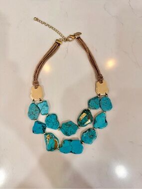 NWOT- Turquoise Statement Necklace - Gold Accents